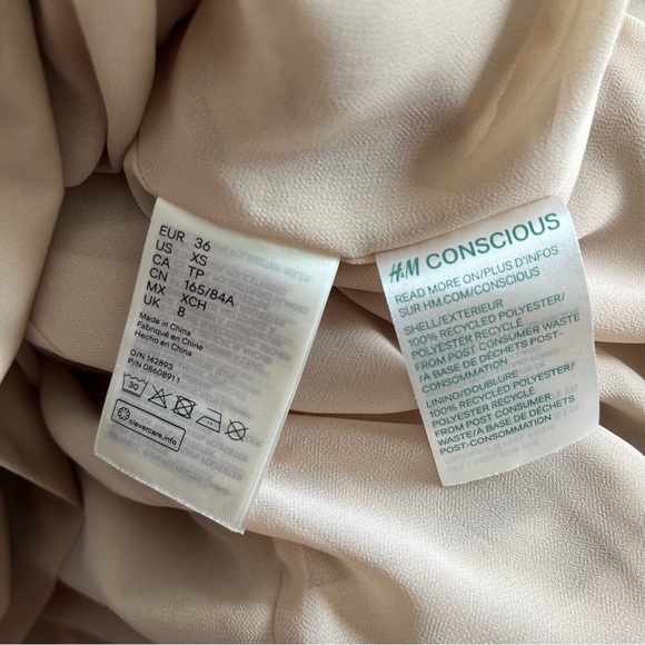 H&M Conscious Exclusive Ruffled One Shoulder Cocktail Mini Dress Holiday - Picture 9 of 14